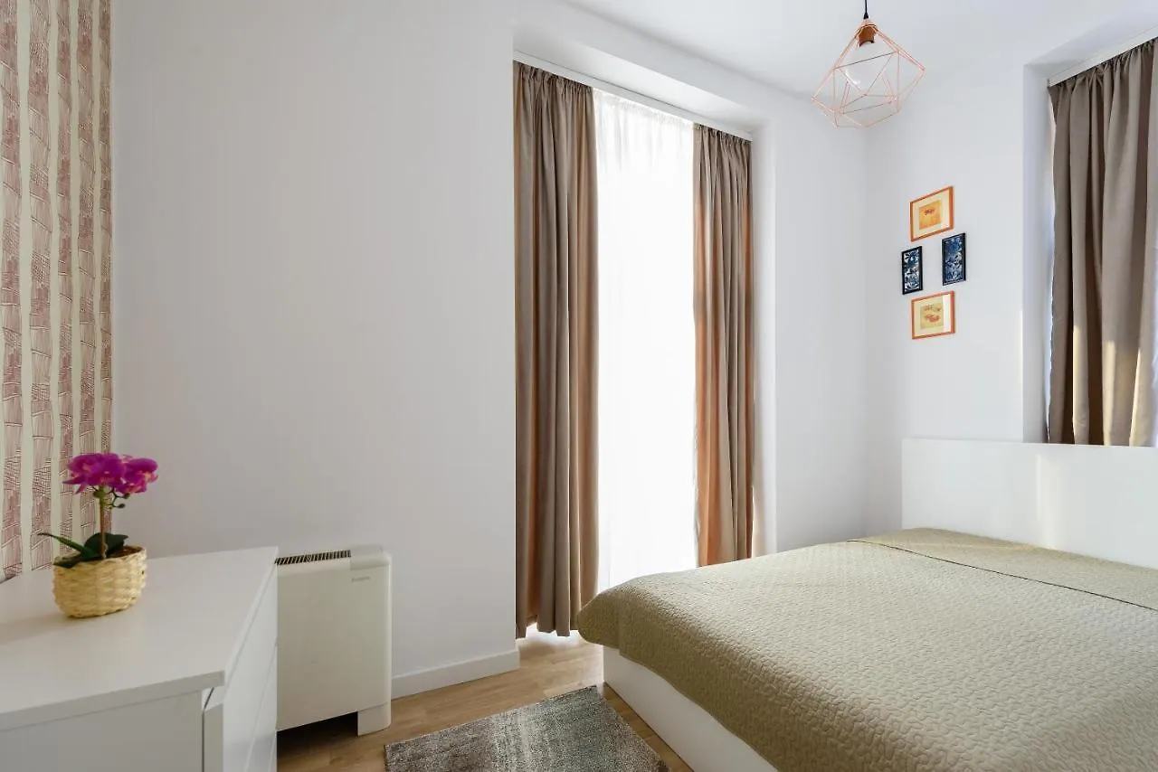 Balcescu 26 Apartment Bucharest Romania